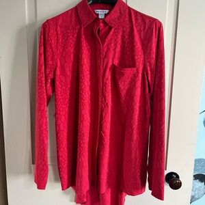 Athleta Urbanite Scarlet Activewear Button-Up Shirt